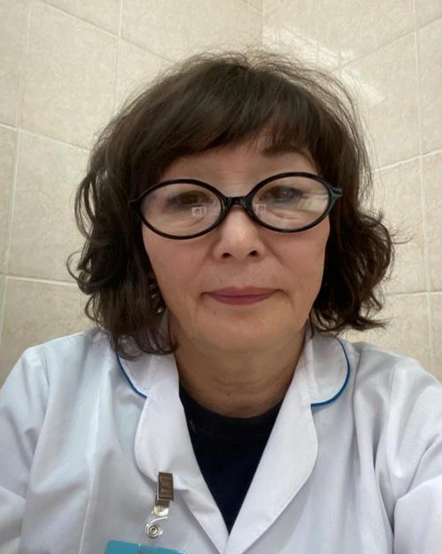 Наши слова благодарности следующему участнику рубрики «На страже здоровья» – Корлыгаин Мупазовне Баймухановой, врачу-инфекционисту, заведующей Аксуским филиалом областного центра ВИЧ.